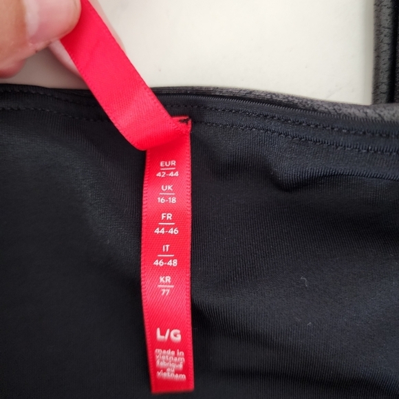 Spanx Faux Leather Leggings Large Compression - Picture 13 of 13